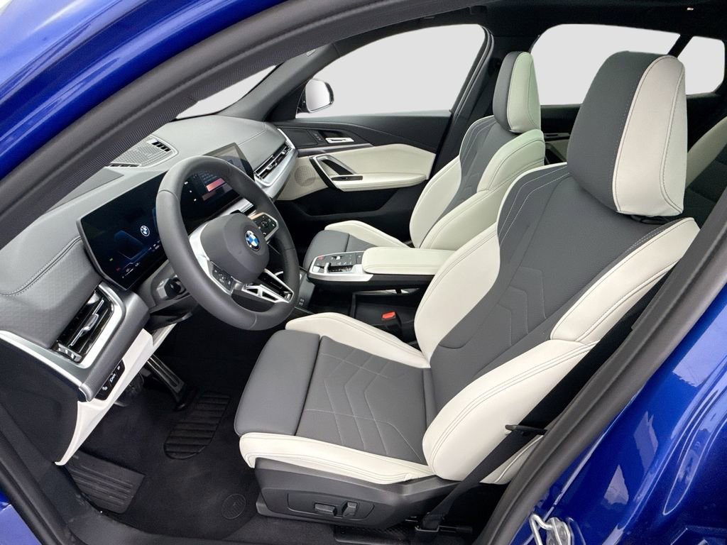 New 2026 BMW X2 xDrive28i w/ Technology Package image 18