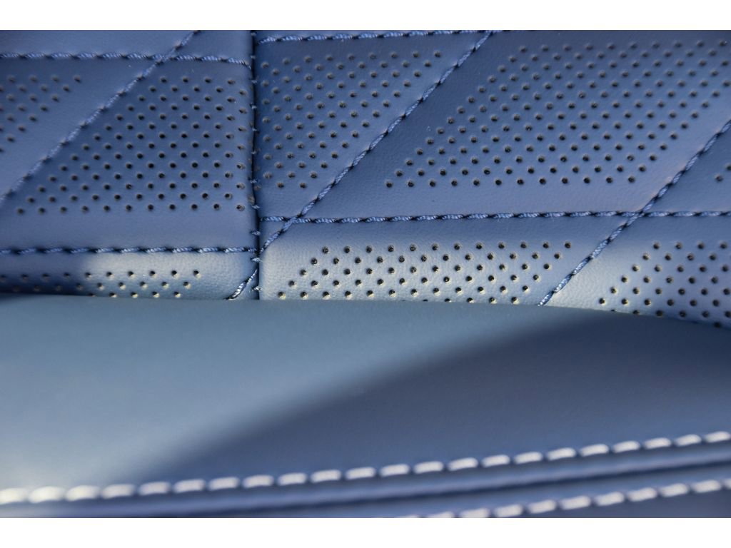 New 2026 Cadillac Vistiq Premium Luxury image 32