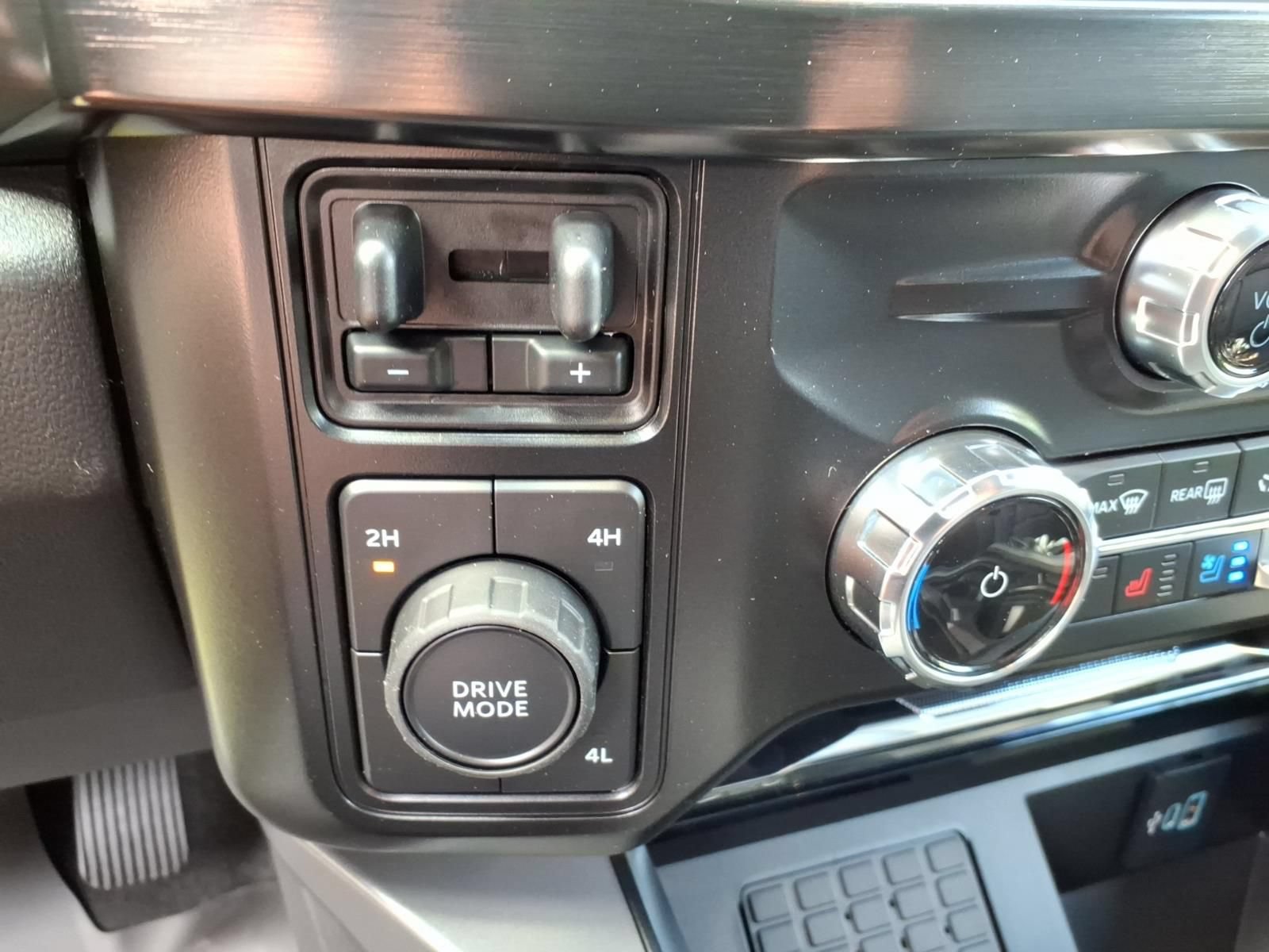 New 2026 Ford F350 Lariat AWD/4WD image 26