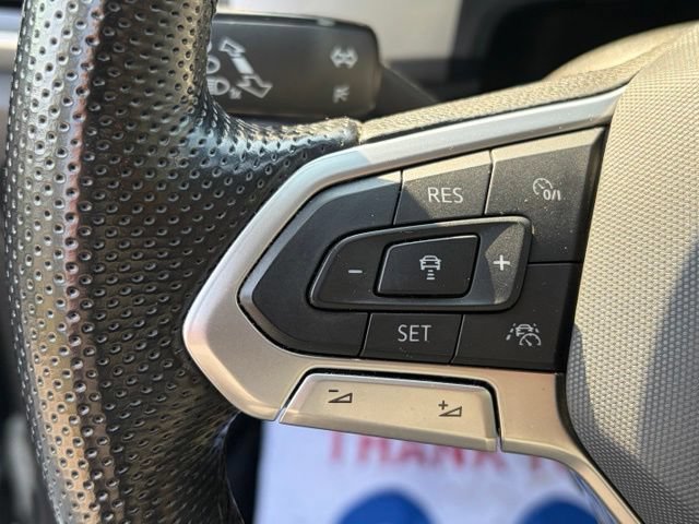 Used 2021 Volkswagen Atlas SEL Premium AWD/4WD image 12