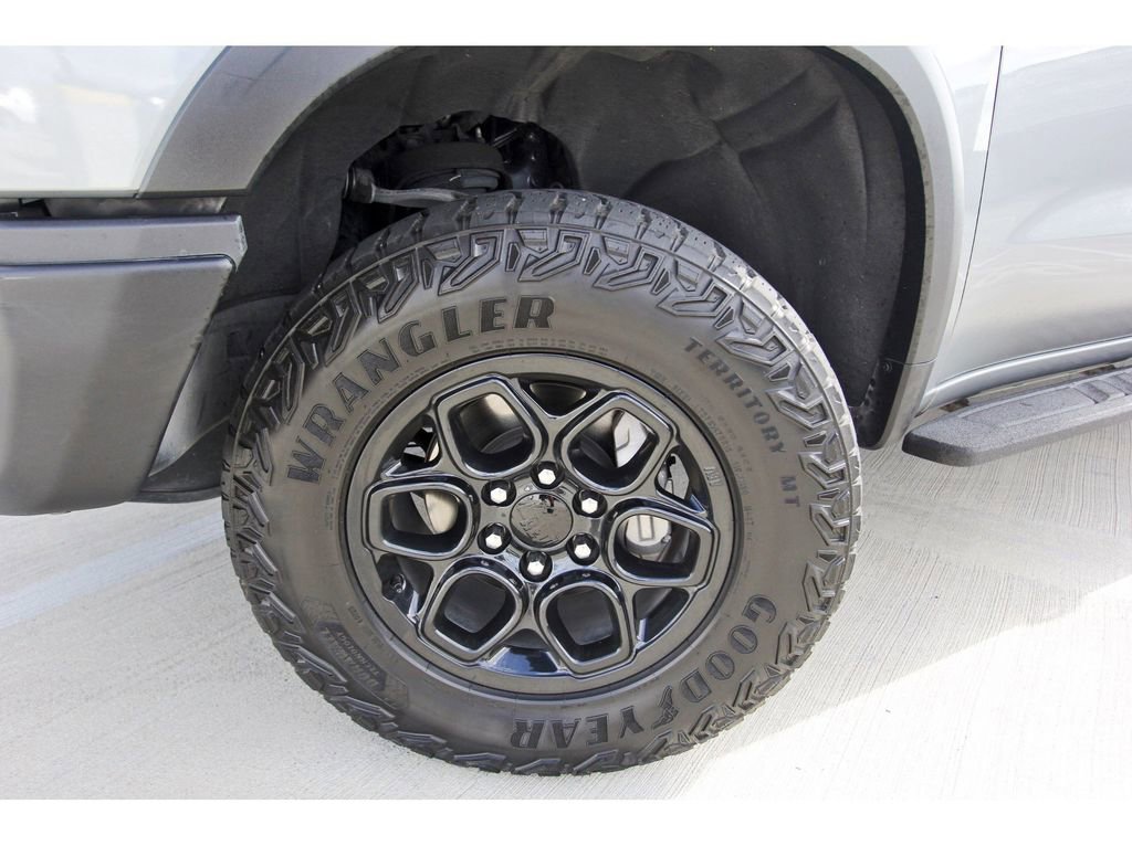 Used 2023 Chevrolet Silverado 1500 ZR2 w/ ZR2 Bison Edition image 30