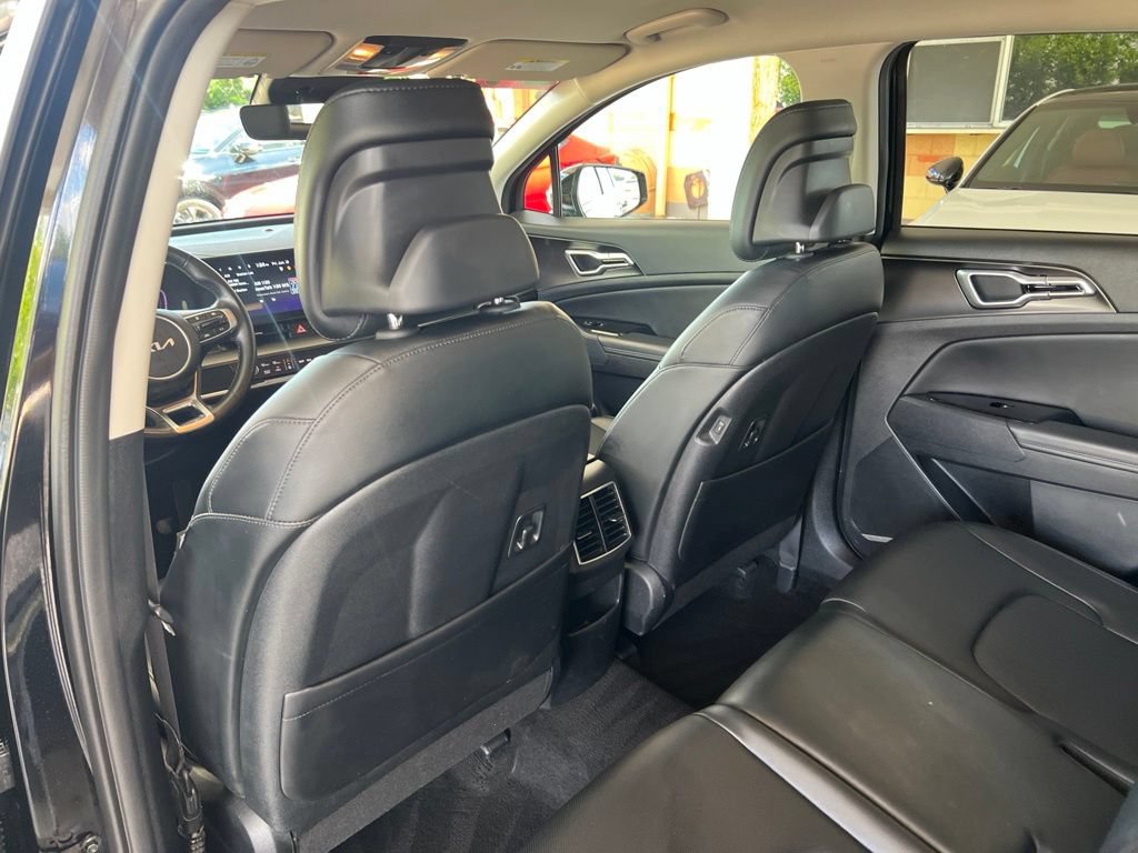 Certified 2024 Kia Sportage EX FWD image 9
