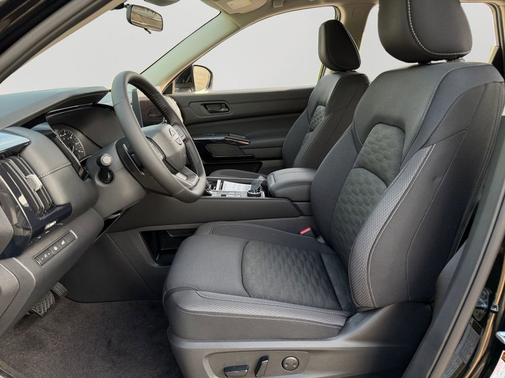 New 2026 Nissan Pathfinder SV AWD/4WD image 13