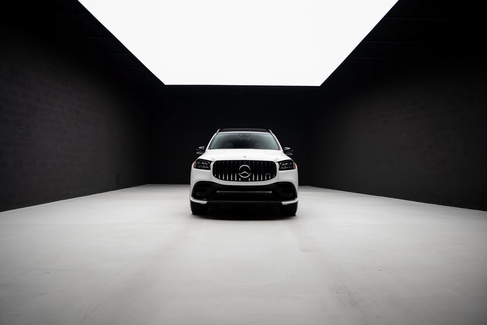 Used 2024 Mercedes-Benz GLS 63 AMG 4MATIC w/ AMG Night Package image 96