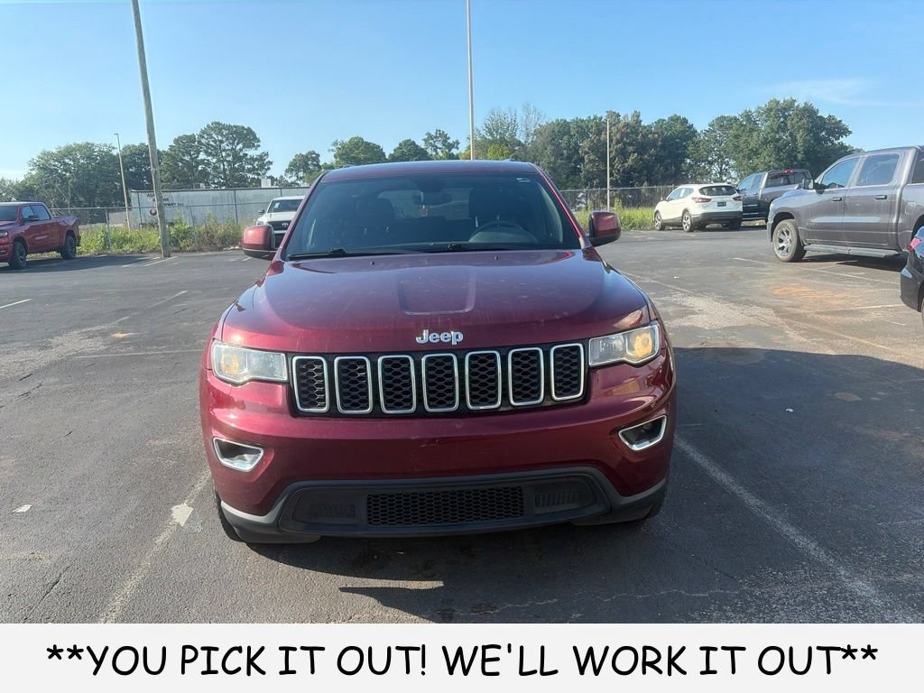 Used 2017 Jeep Grand Cherokee Laredo RWD image 2