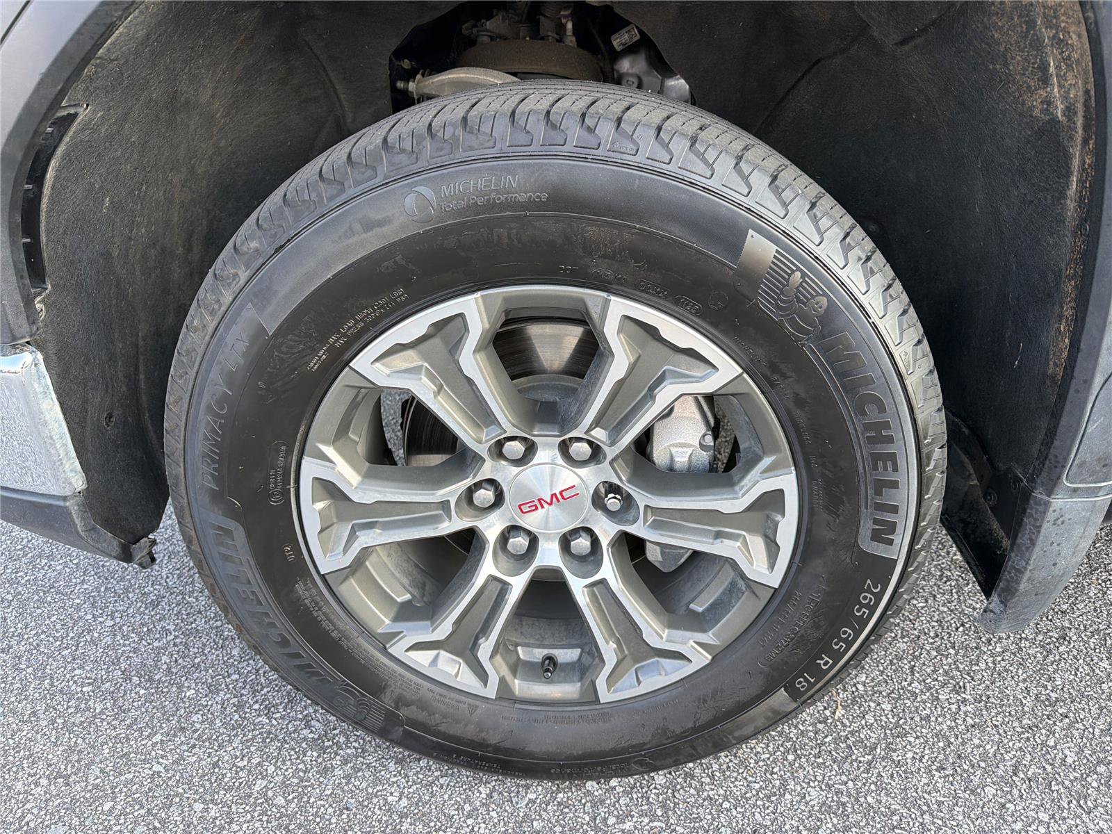 Used 2025 GMC Sierra 1500 SLT AWD/4WD image 10