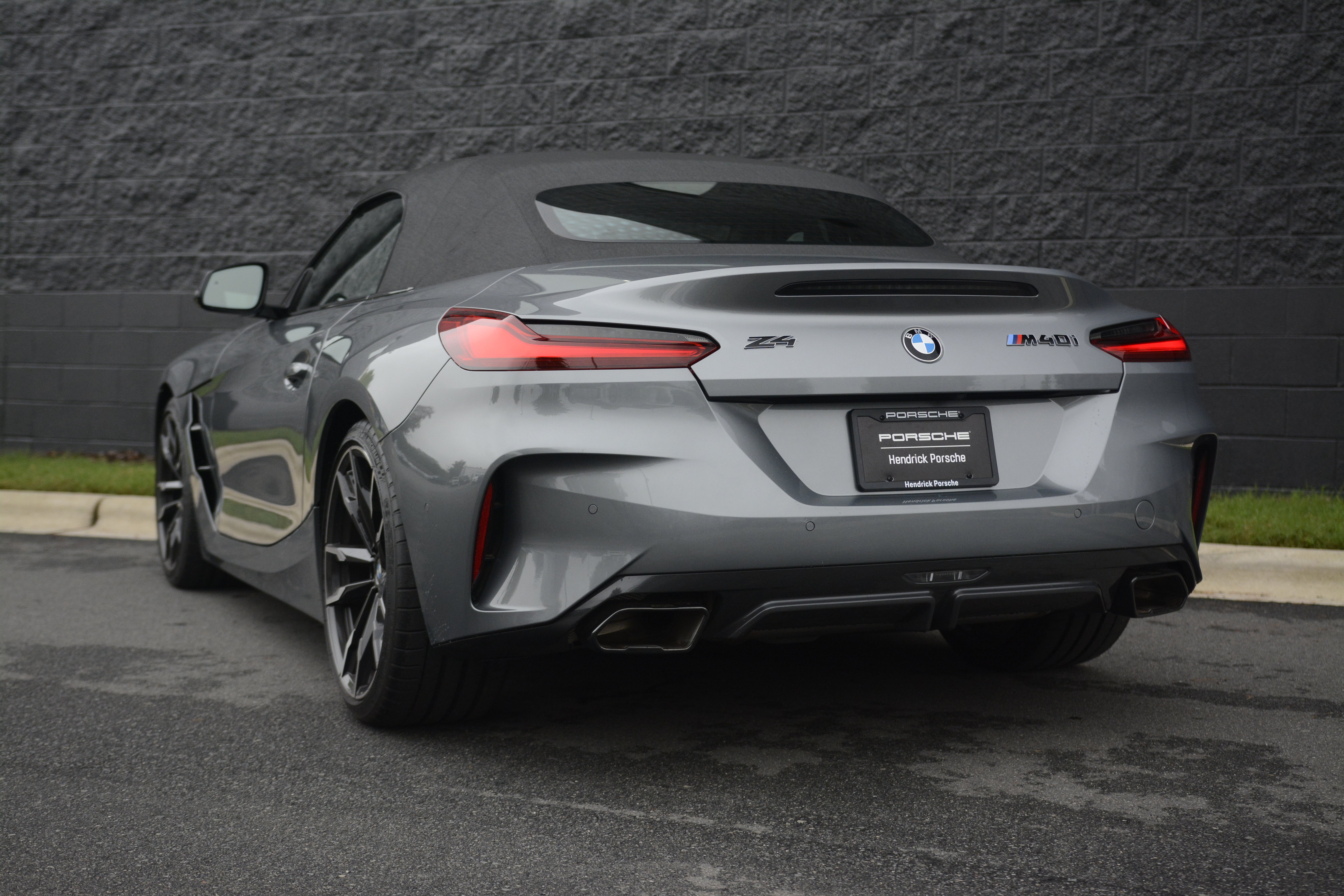 Used 2026 BMW Z4 M40i RWD image 3