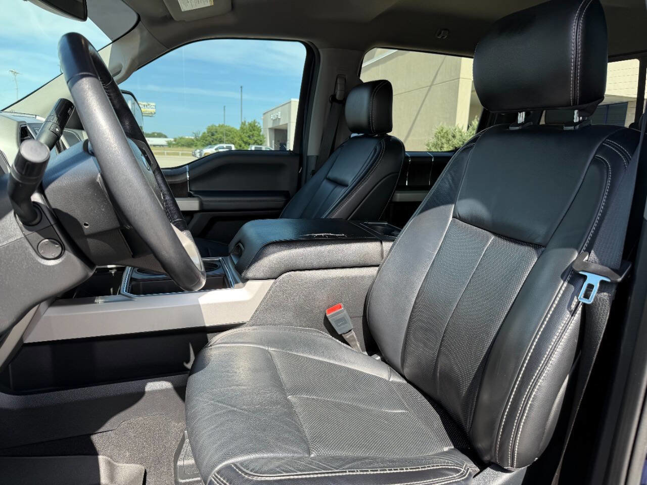 Used 2020 Ford F250 Lariat w/ Lariat Ultimate Package image 10