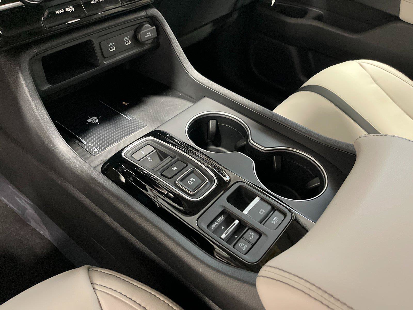 New 2026 Honda Pilot Touring image 19