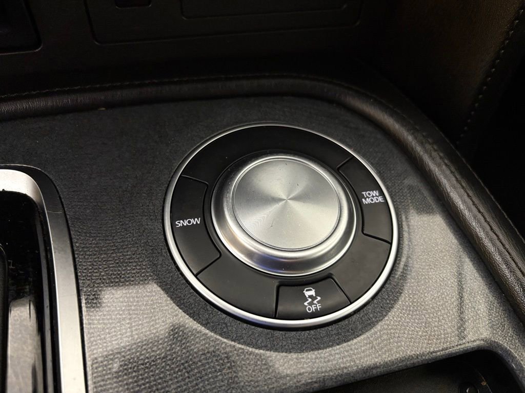 Used 2023 Nissan Armada SV RWD image 29