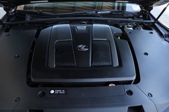 Used 2020 Lexus LS 500 w/ Accessory Package (Z2) RWD image 29