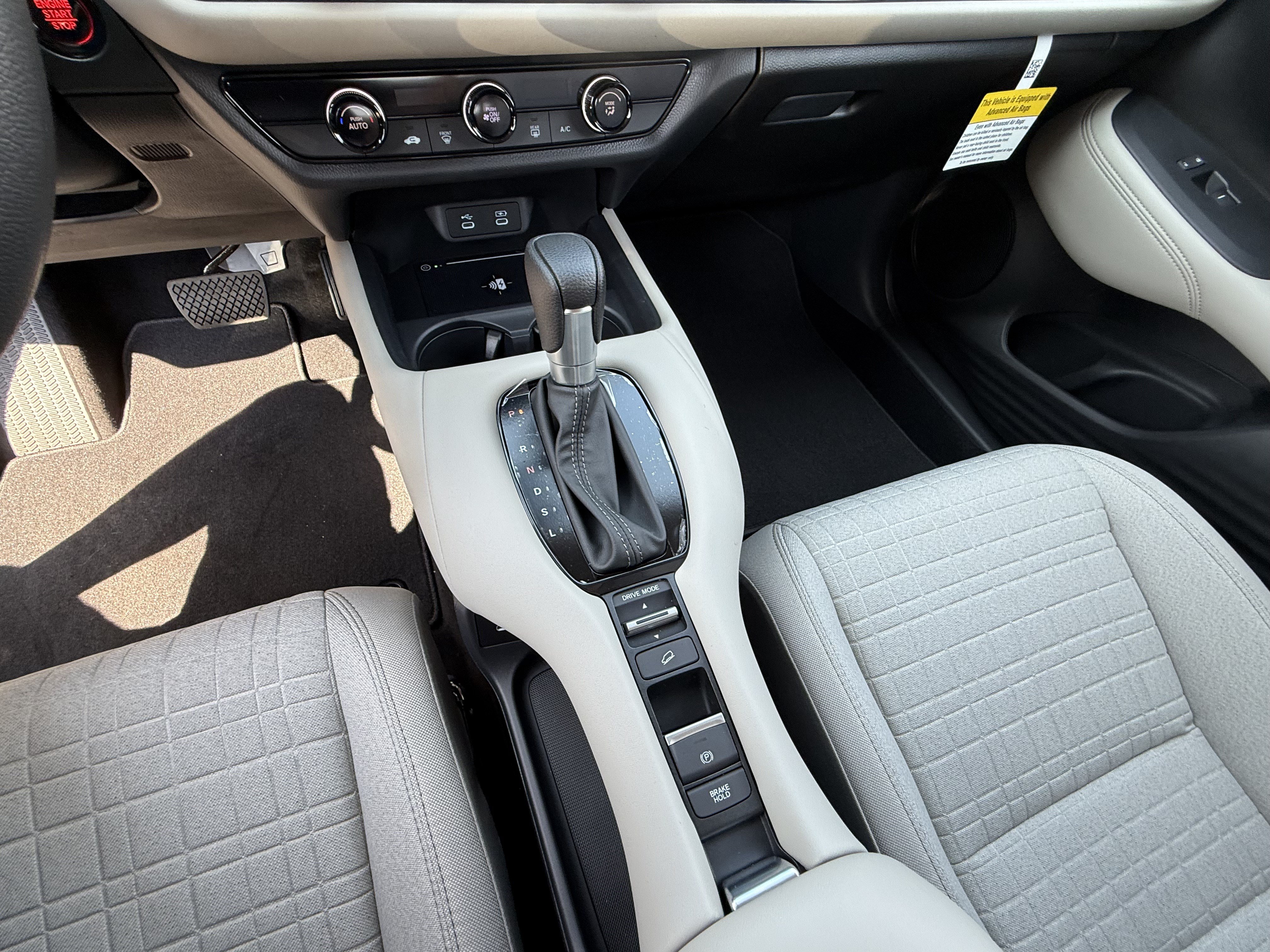 New 2027 Honda HR-V LX image 19