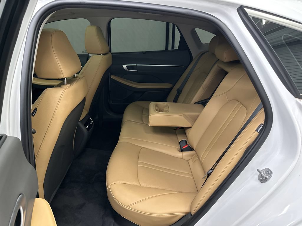 Used 2025 Hyundai Sonata Limited FWD image 21