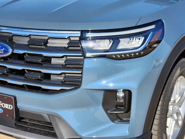 New 2026 Ford Explorer Active image 8