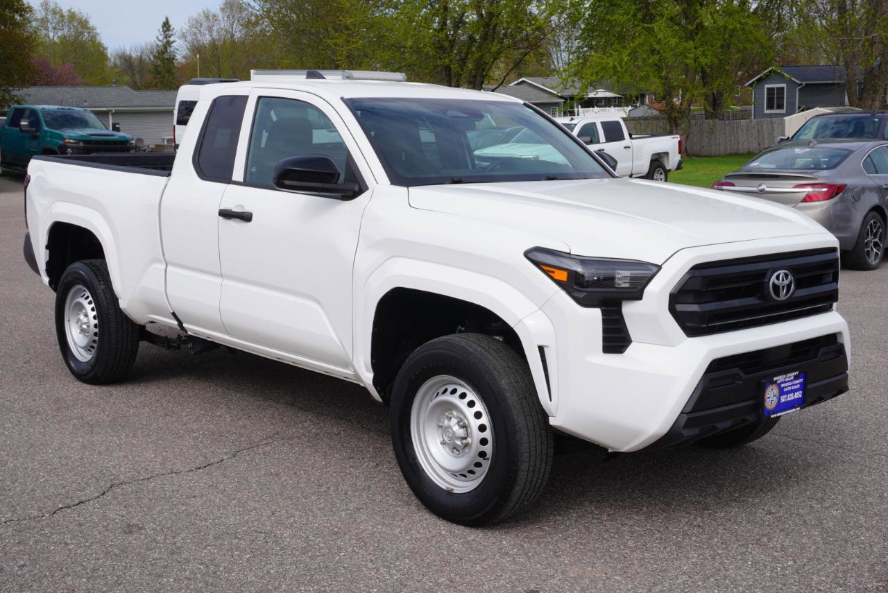 Used 2024 Toyota Tacoma SR RWD image 7