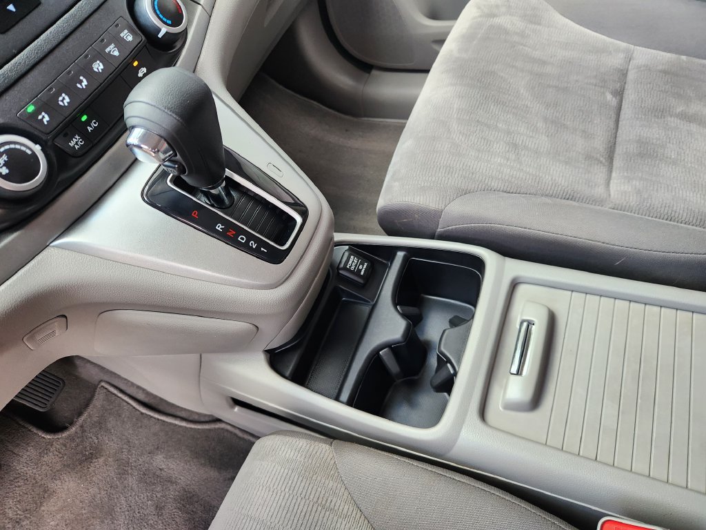 Used 2013 Honda CR-V LX image 19