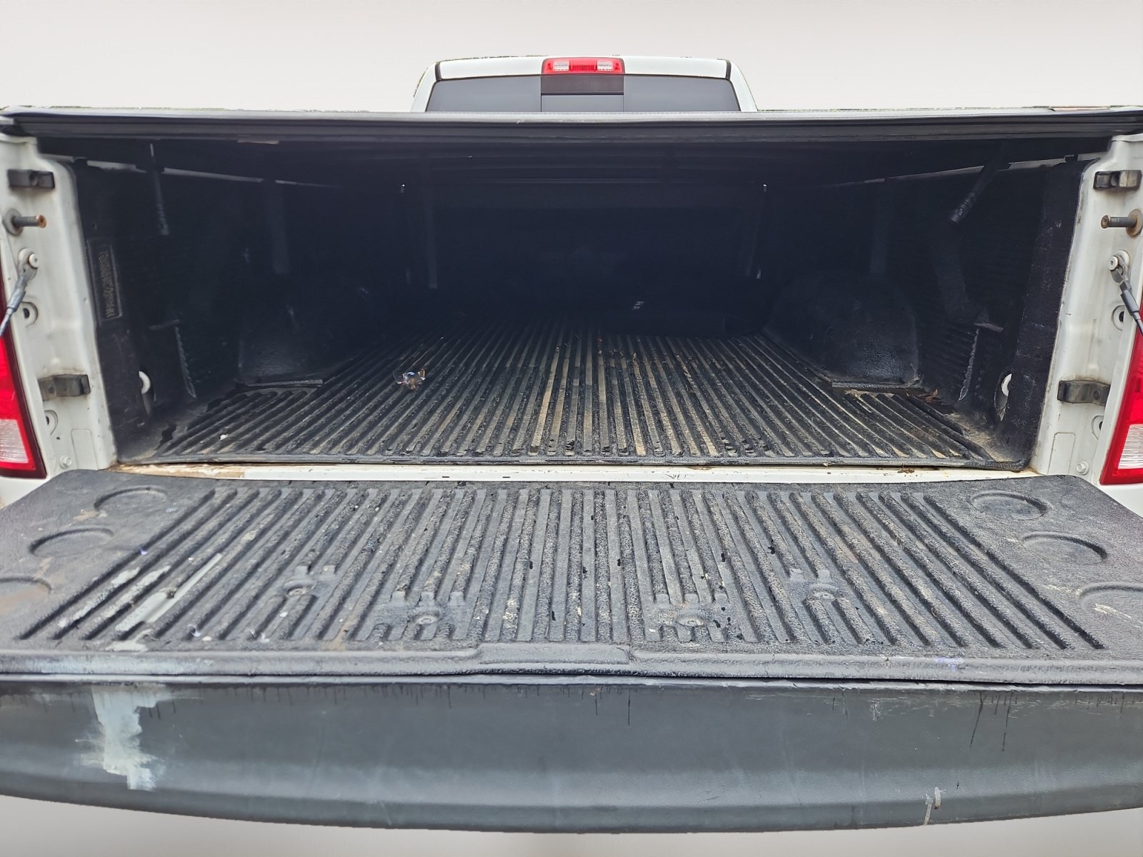 Used 2016 RAM 2500 SLT w/ Comfort Group AWD/4WD image 16