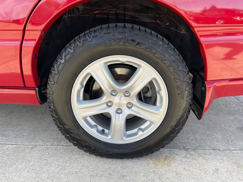 Used 2005 Subaru Baja Sport image 16