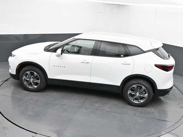 Used 2025 Chevrolet Blazer LT image 37
