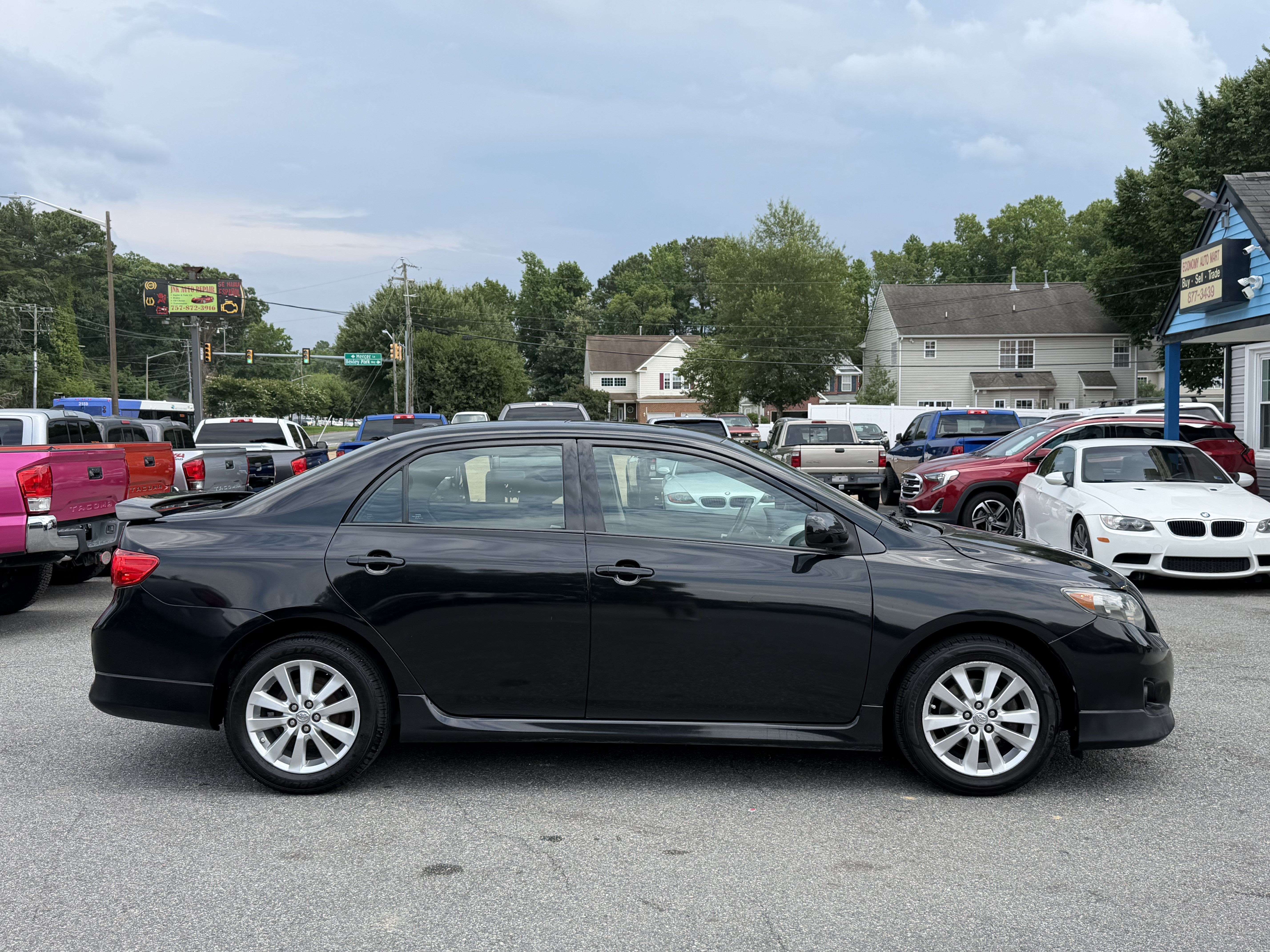 Used 2010 Toyota Corolla S FWD image 6