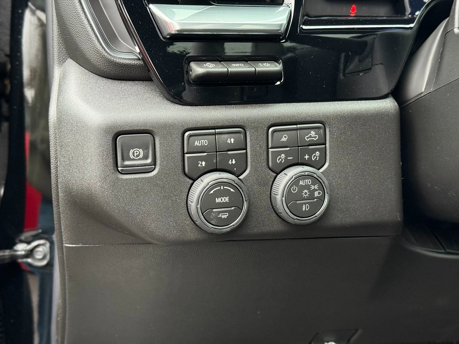 New 2026 Chevrolet Silverado 1500 High Country image 27