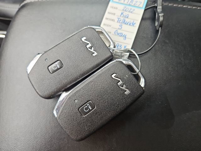 Used 2022 Kia Telluride S AWD/4WD image 60