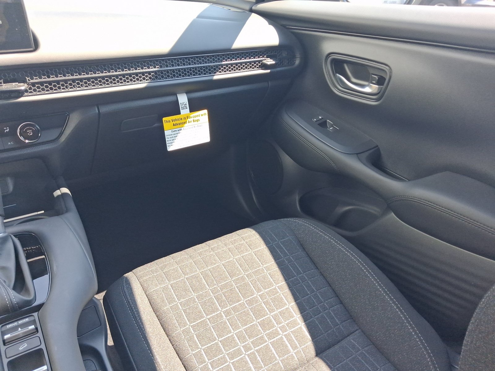 Used 2027 Honda HR-V LX image 21