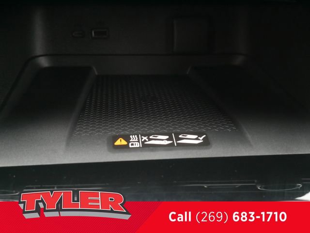 New 2026 Chevrolet Traverse High Country image 36