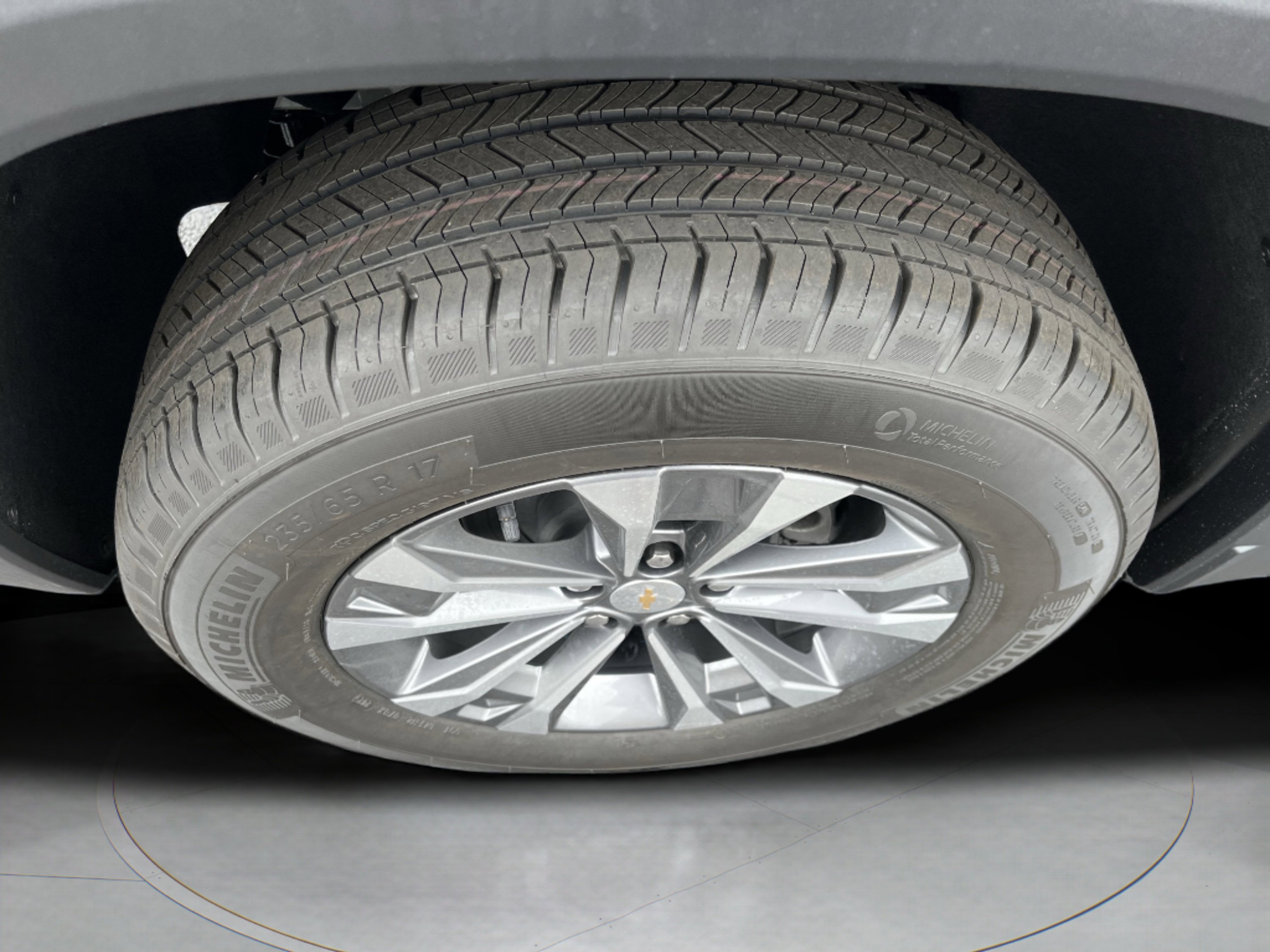 New 2026 Chevrolet Equinox LT image 10