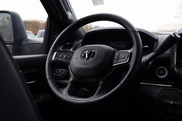 Used 2025 RAM 3500 Limited image 52