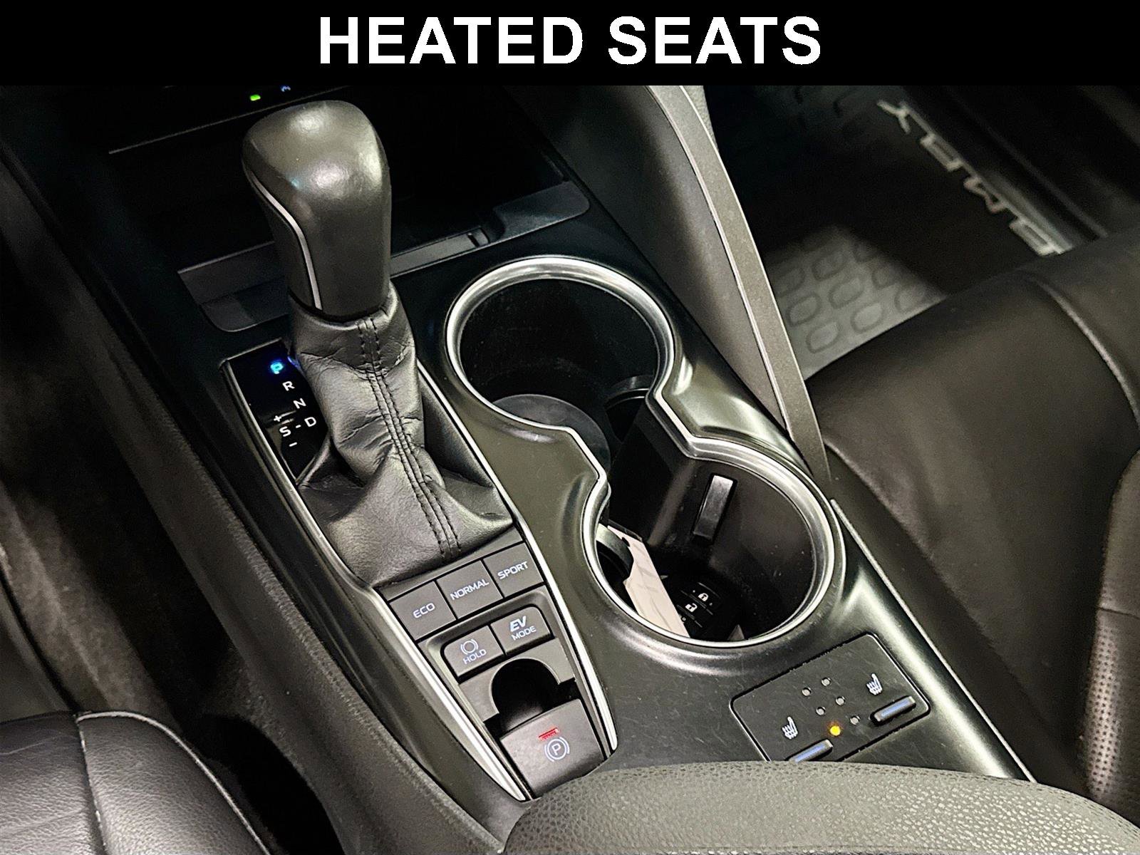 Used 2018 Toyota Camry XLE w/ Audio Package image 16