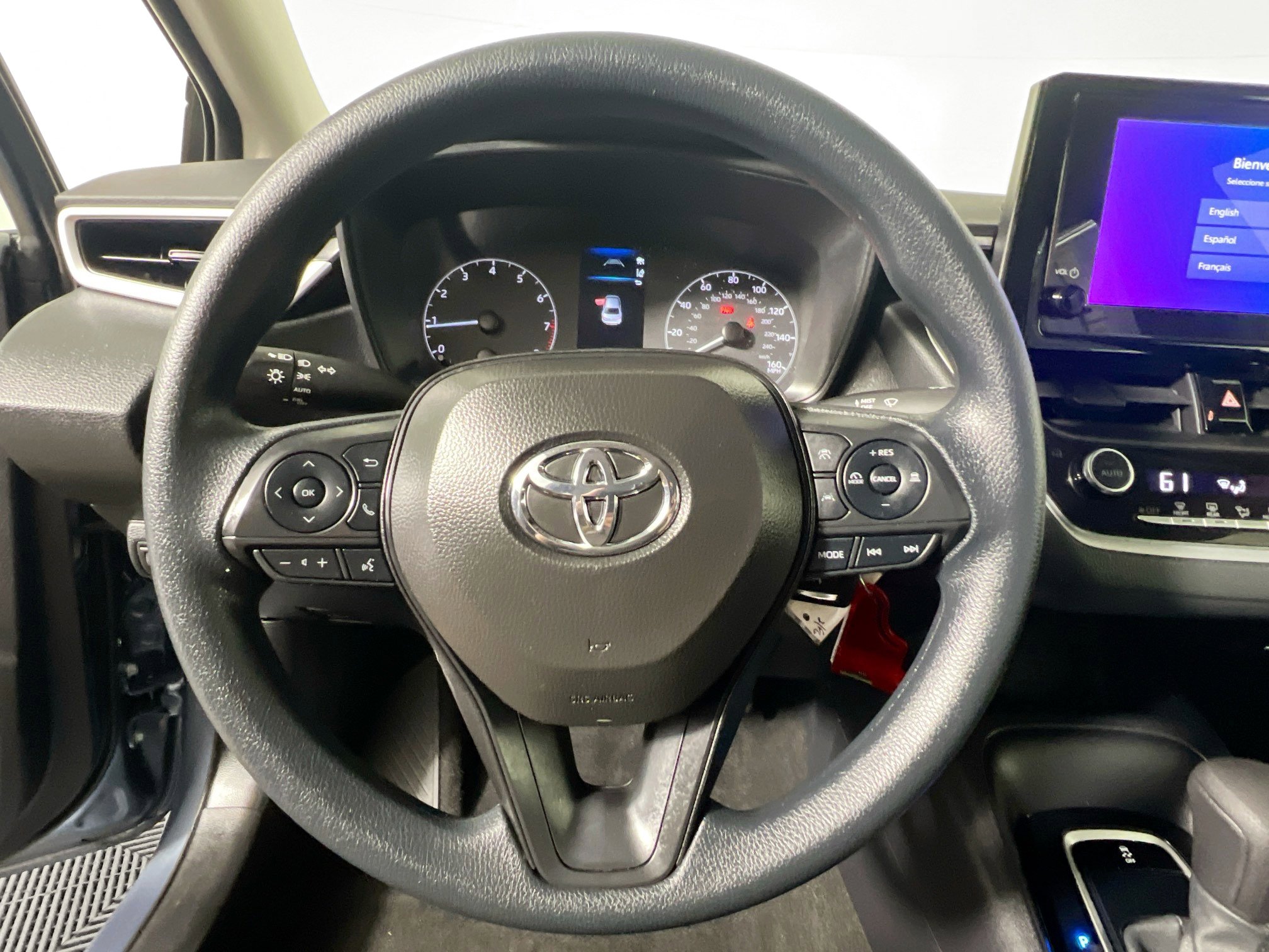 Used 2024 Toyota Corolla LE image 17