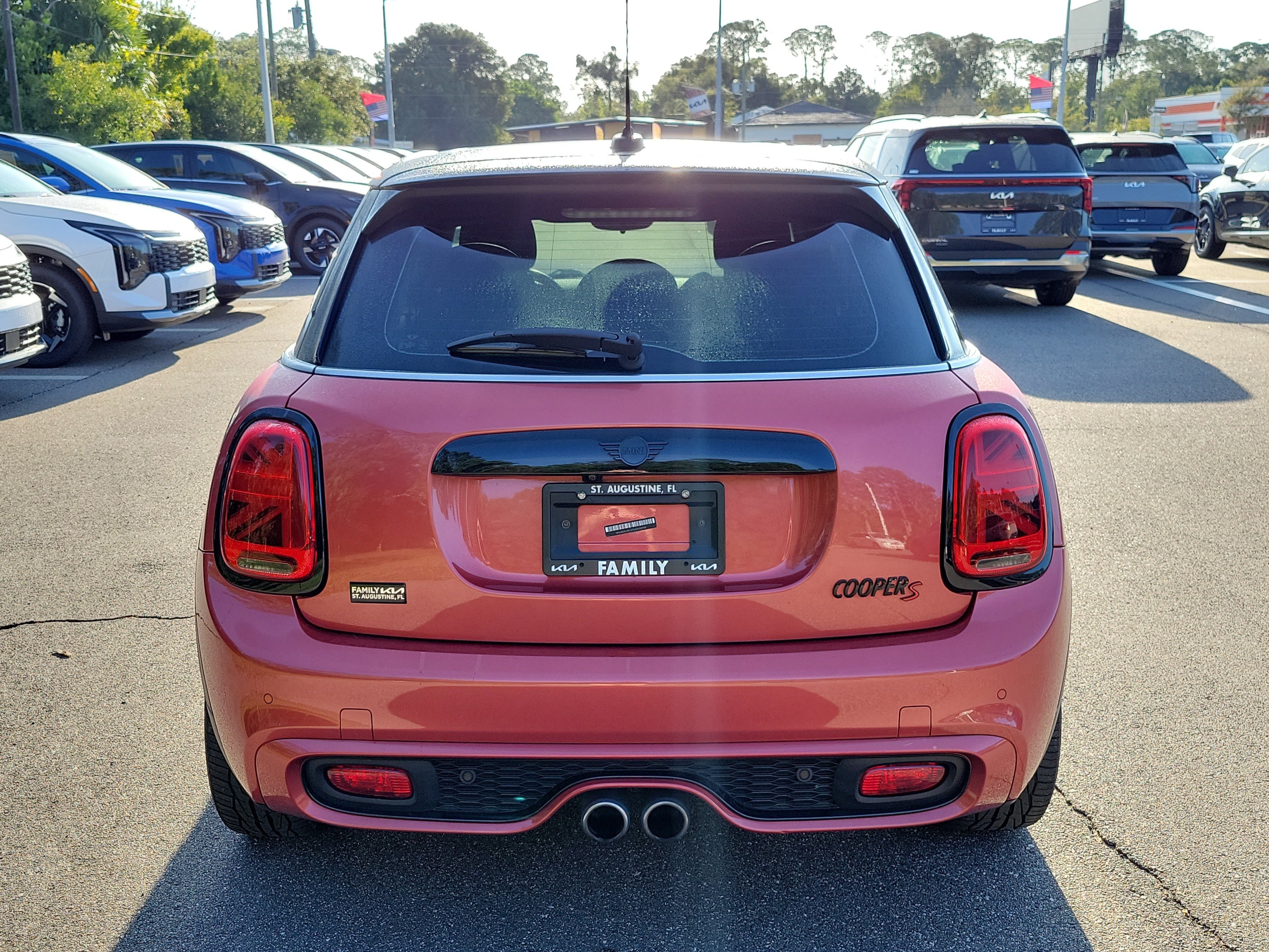 Used 2021 MINI Cooper S w/ Coral Red Edition FWD image 4