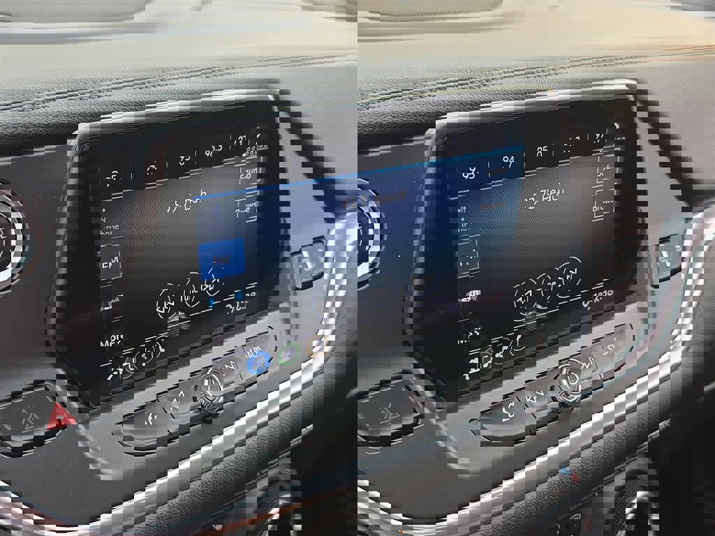 Certified 2019 Chevrolet Blazer LT image 12