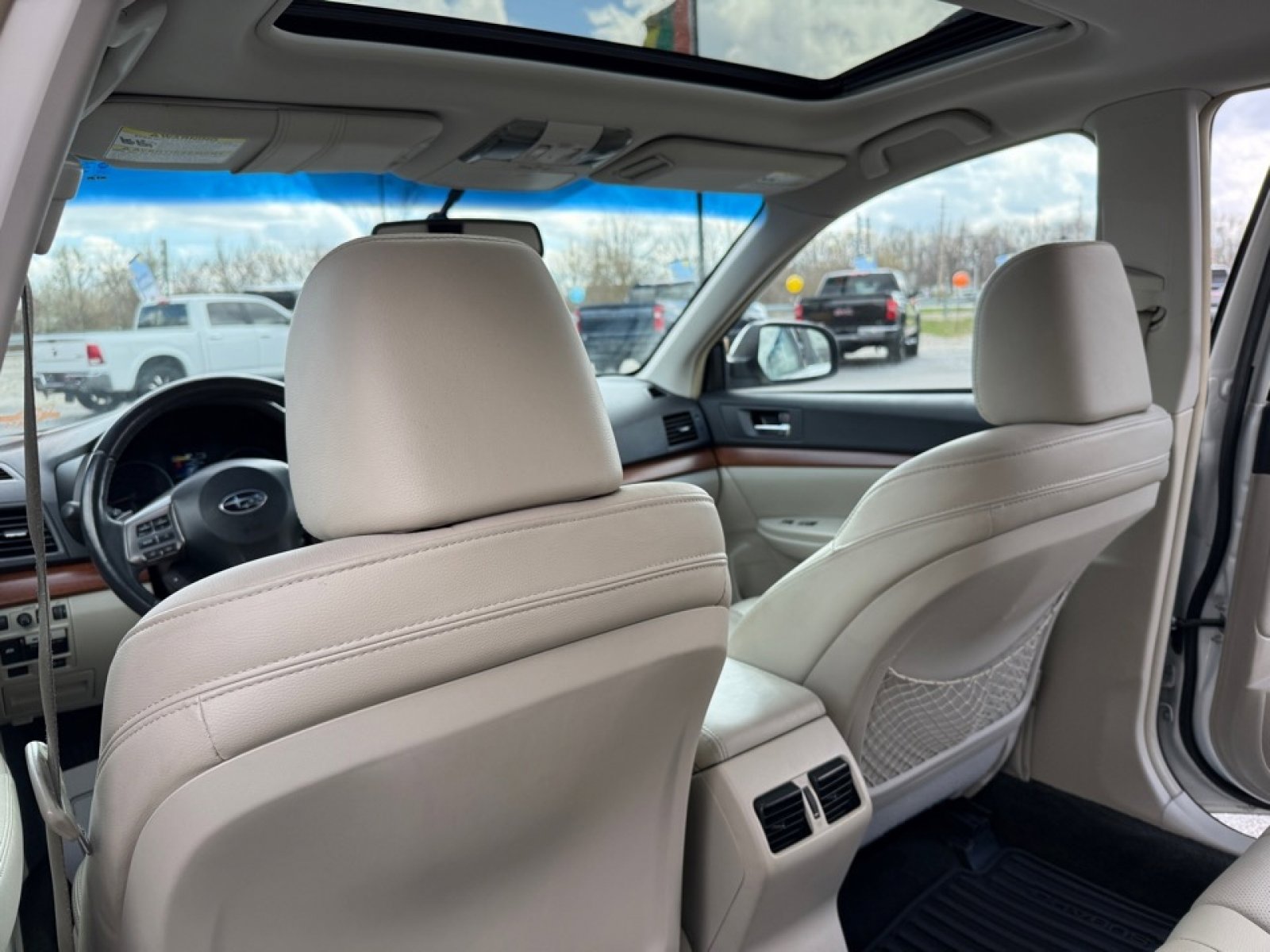 Used 2013 Subaru Outback 3.6R Limited w/ Moonroof Pkg image 31