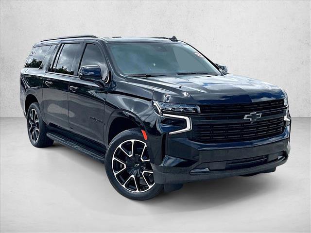 Used 2023 Chevrolet Suburban RST w/ Luxury Package RWD image 12