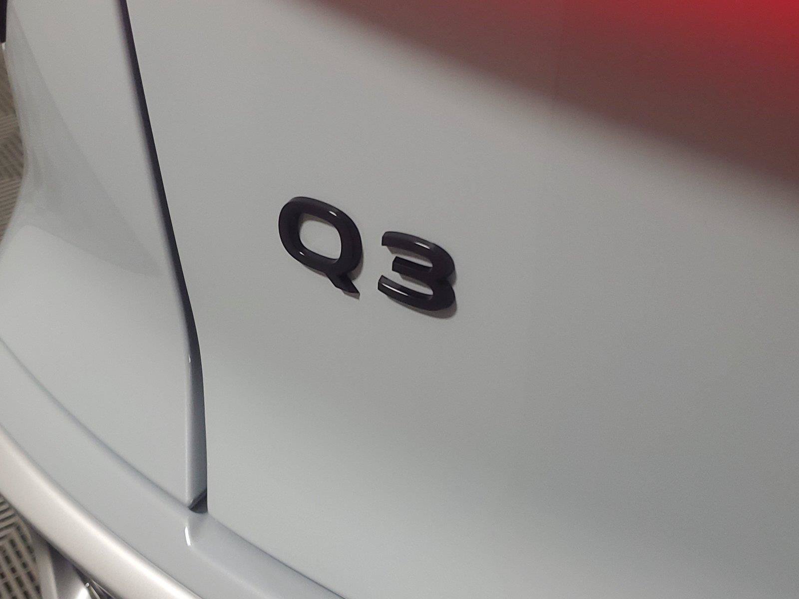 New 2026 Audi Q3 quattro 2.0T AWD/4WD image 7