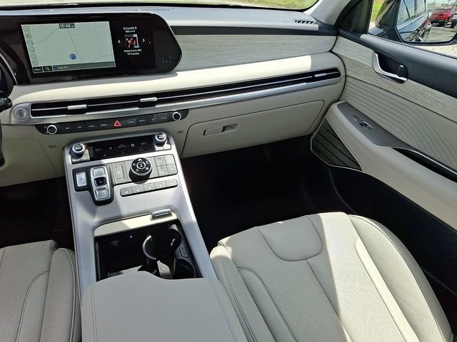 Used 2024 Hyundai Palisade Calligraphy AWD/4WD image 16