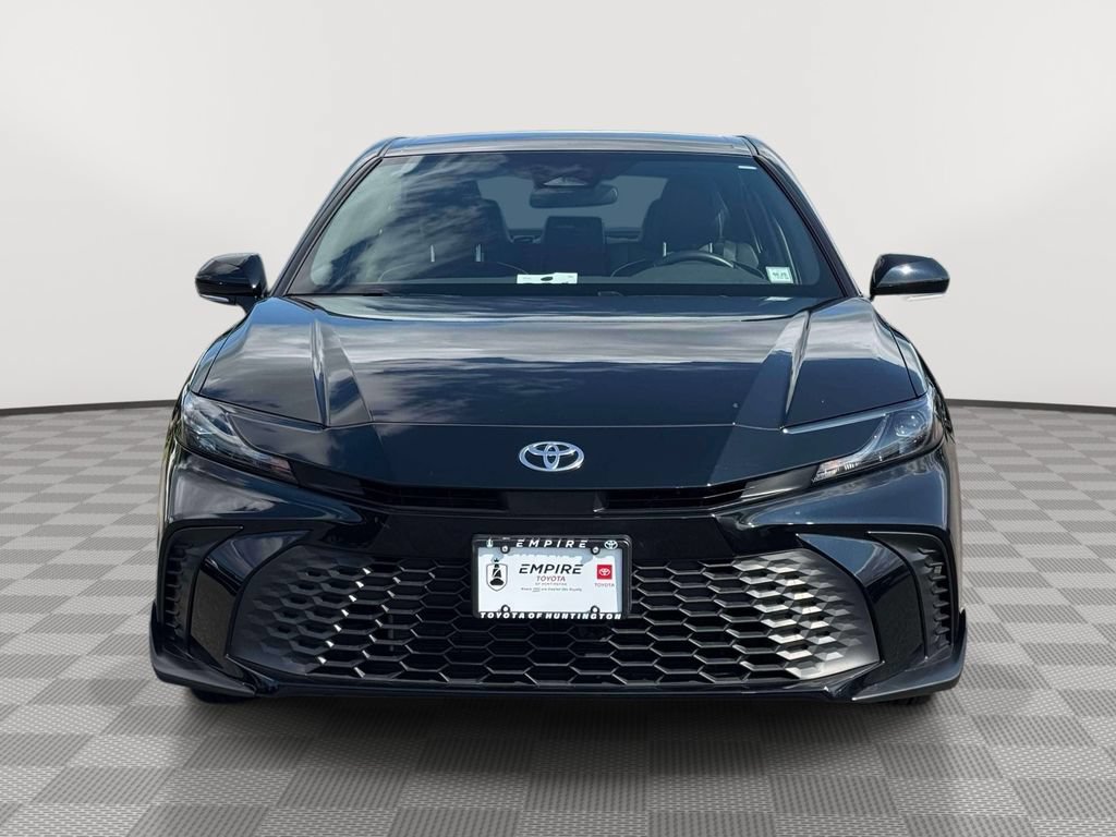 Used 2025 Toyota Camry SE AWD/4WD video 2