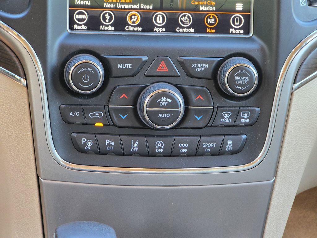 Used 2018 Jeep Grand Cherokee Overland image 35