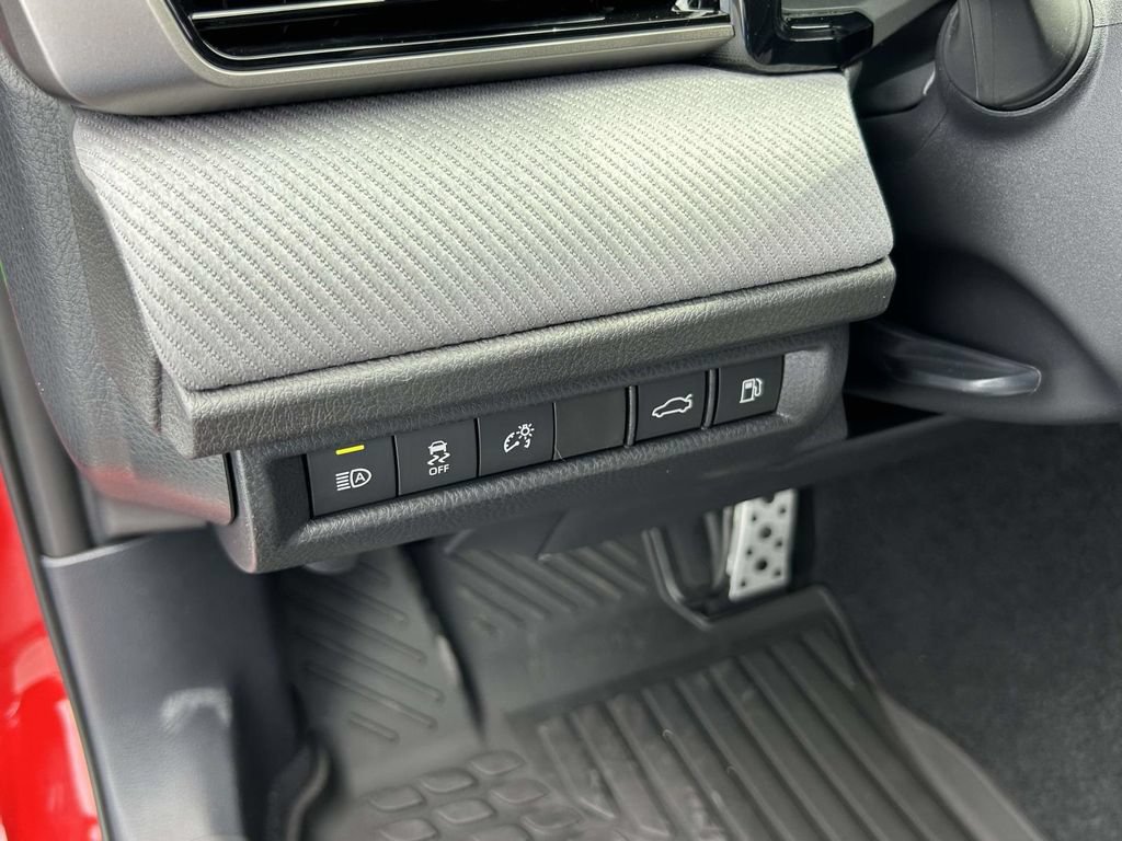 New 2026 Toyota Camry SE FWD image 17