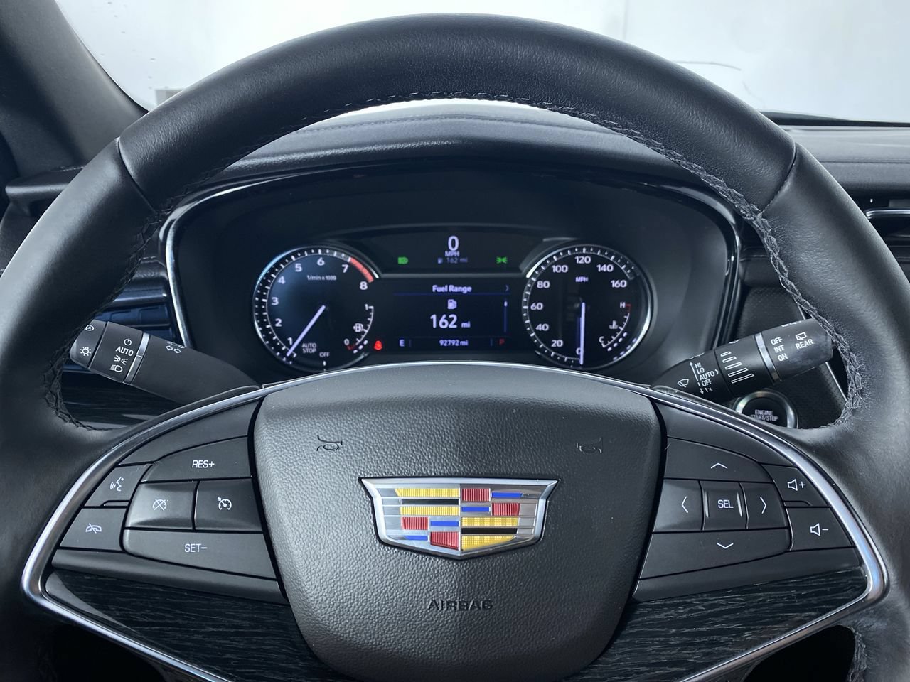 Certified 2020 Cadillac XT5 Premium Luxury FWD image 3