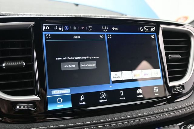 New 2027 Chrysler Pacifica Select AWD/4WD image 32