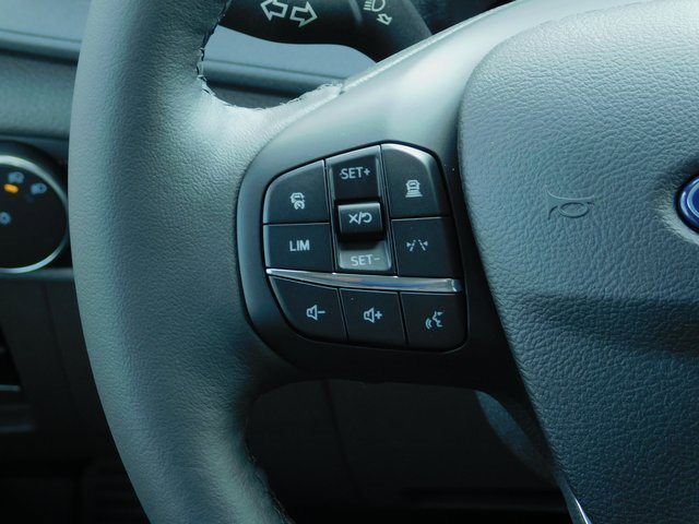 New 2026 Ford Transit 250 148 Medium Roof w/ Load Area Protection Package image 17