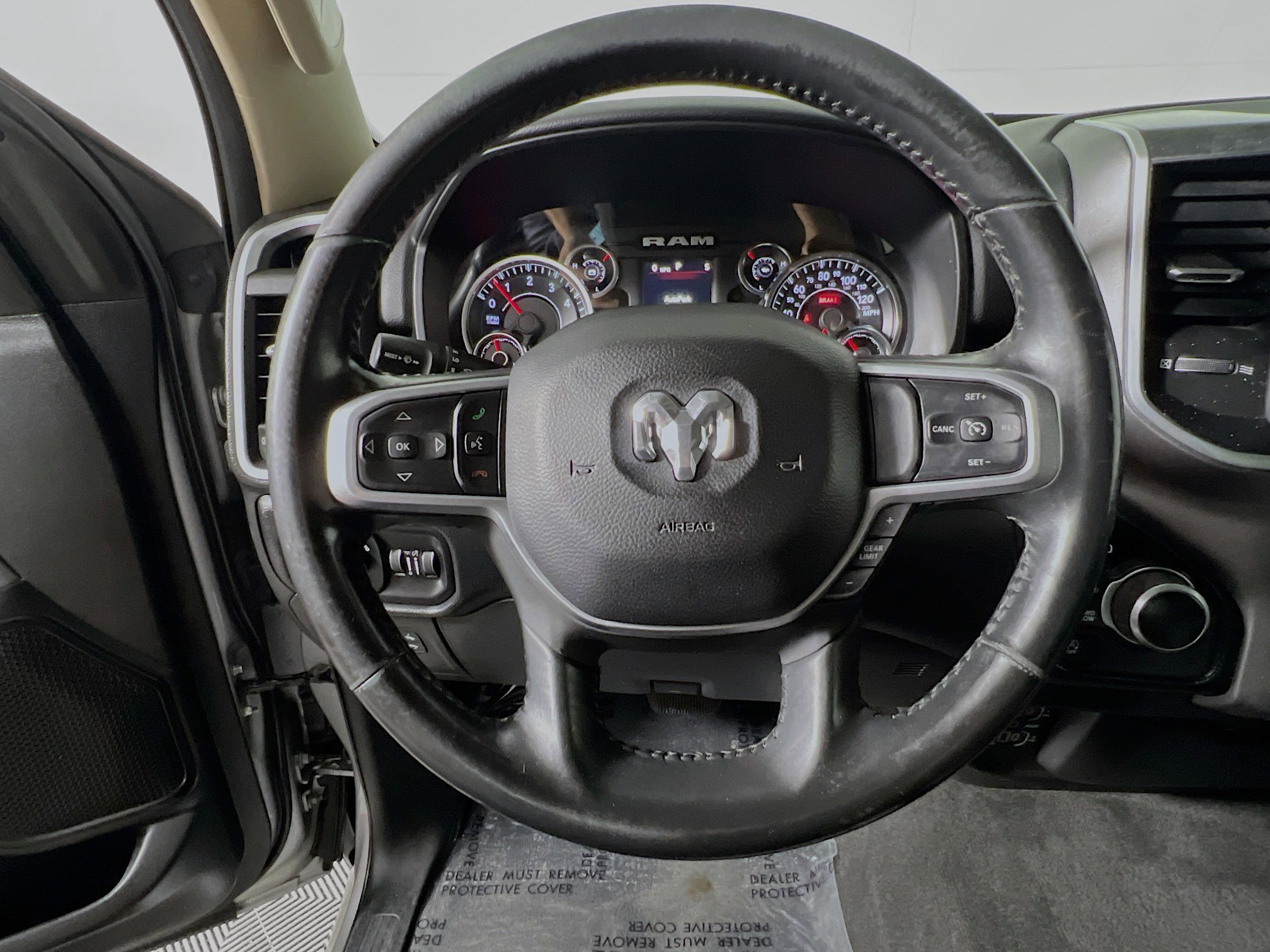 Used 2019 RAM 1500 Big Horn AWD/4WD image 18