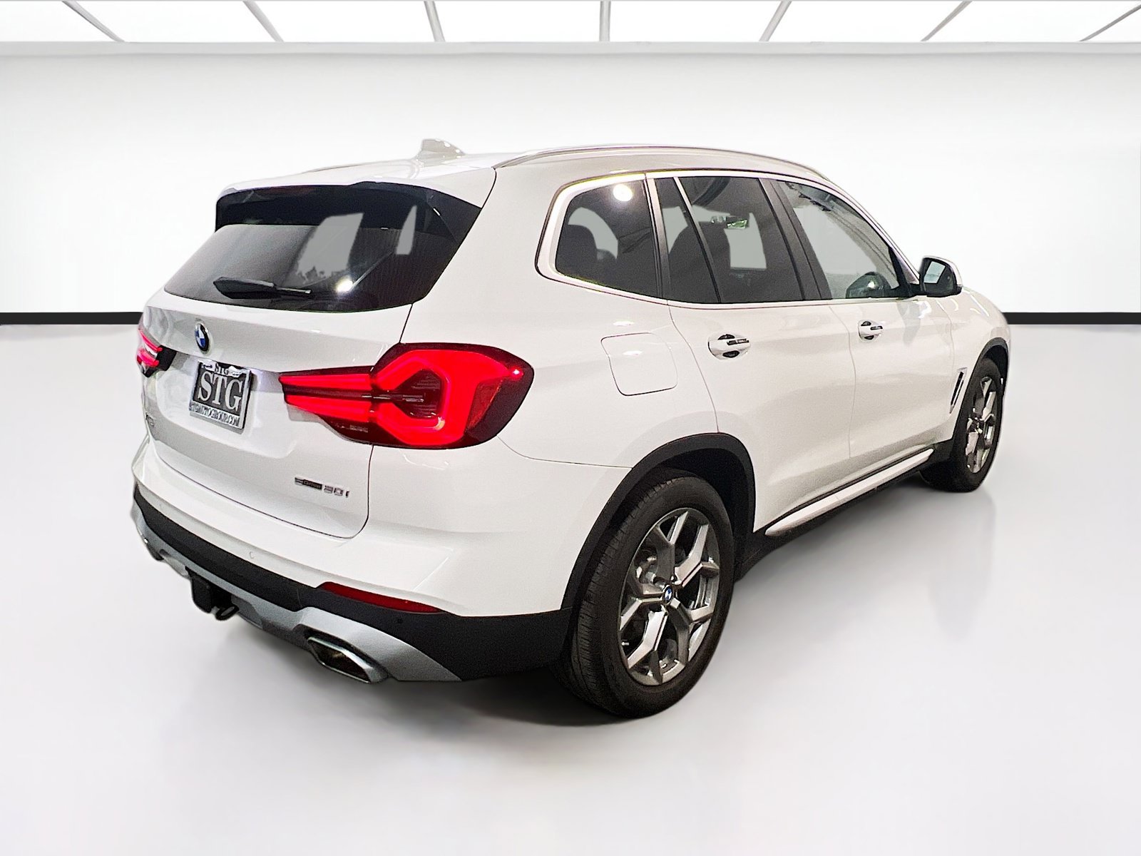 Used 2023 BMW X3 sDrive30i w/ Convenience Package w/ZPA RWD image 4