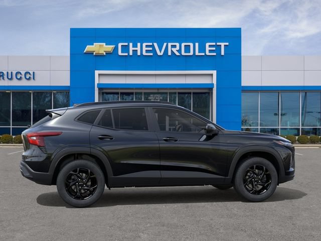 New 2026 Chevrolet Trax LT w/ Driver Confidence Package FWD image 5