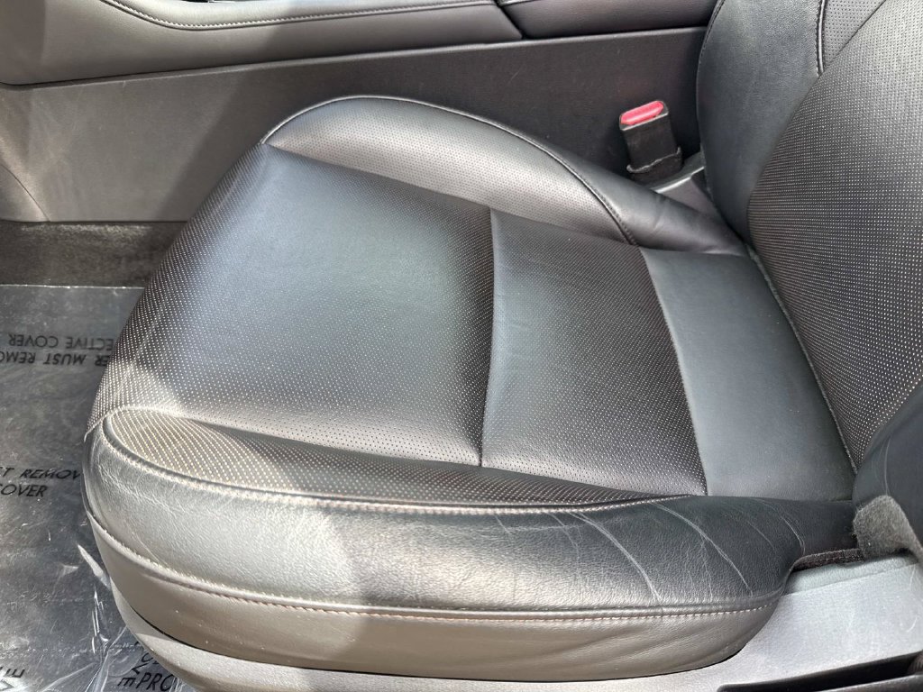 Used 2023 MAZDA MAZDA3 s AWD/4WD image 25