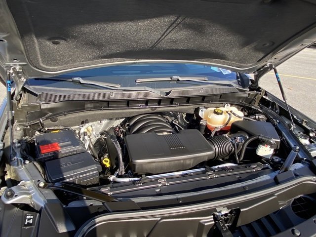 Used 2023 Chevrolet Suburban High Country image 17