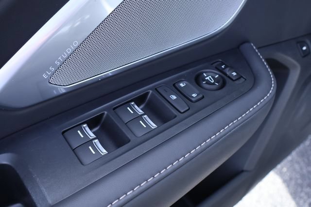 Used 2023 Acura RDX w/ Technology Package AWD/4WD image 13